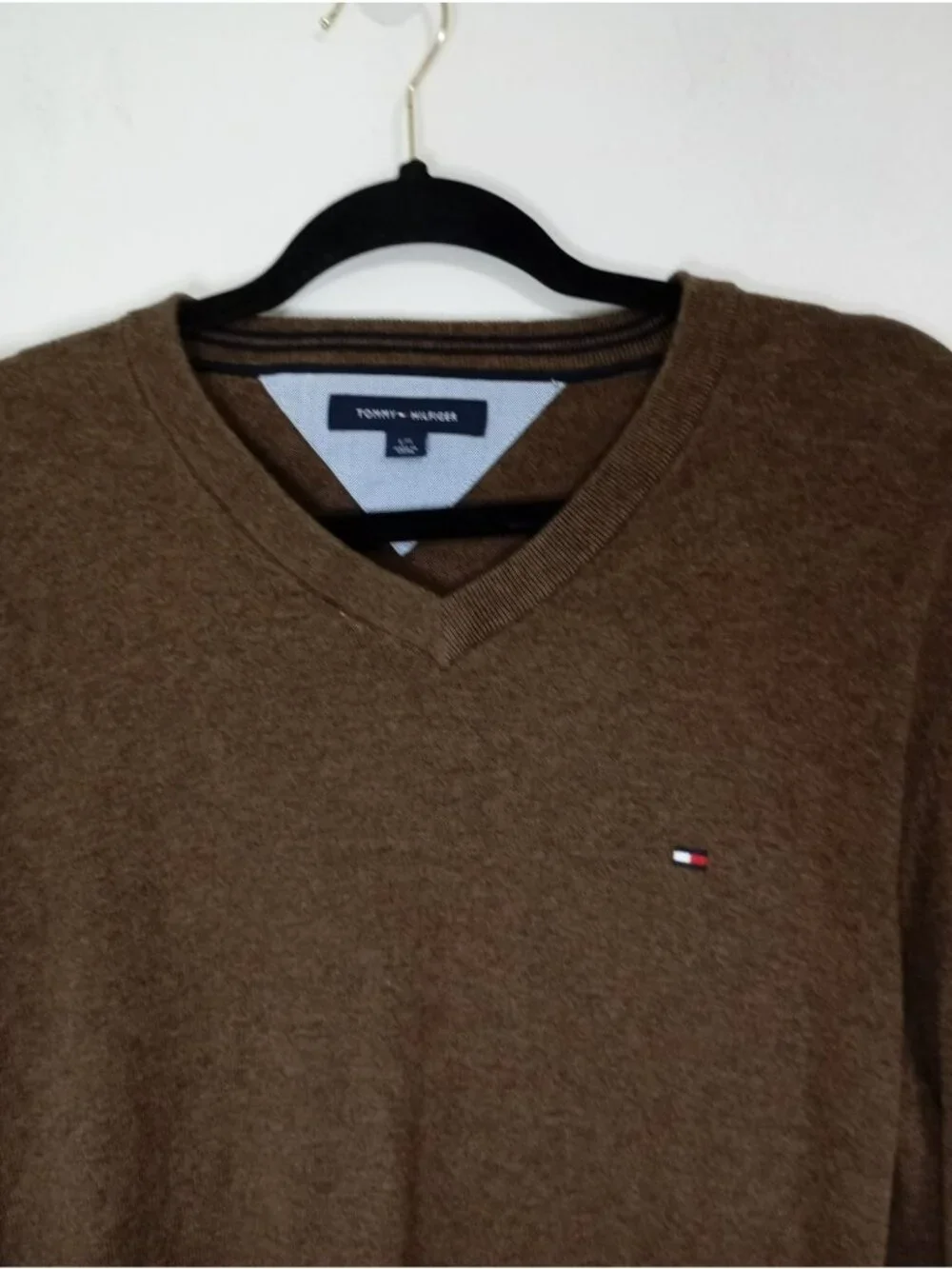 Tommy Hilfiger Sweater Mens Size L Brown V-Neck Long-Sleeve 100% Cotton